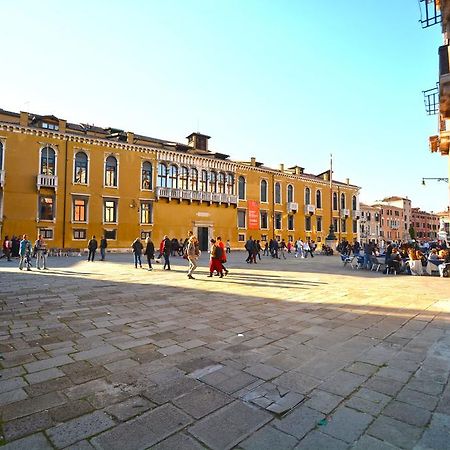 Ve.N.I.Ce Cera Casa Santo Stefano Apartment Венеция Екстериор снимка