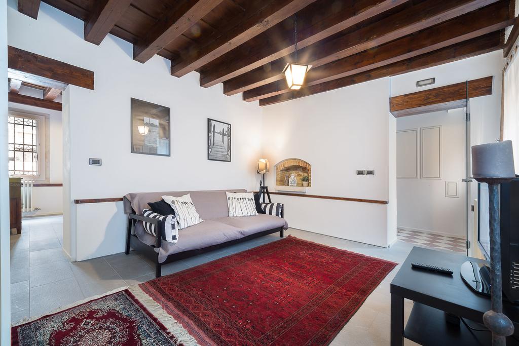 Ve.N.I.Ce Cera Casa Santo Stefano Apartment Венеция Екстериор снимка